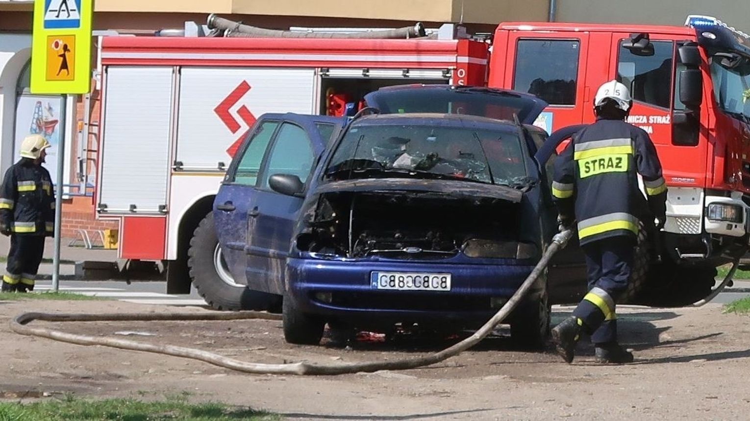 Zapalił się jej samochód podczas jazdy