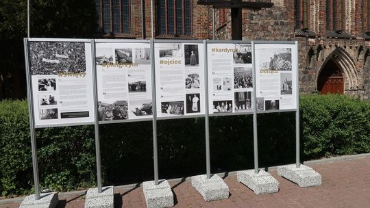 10 obrazów z życia świętego