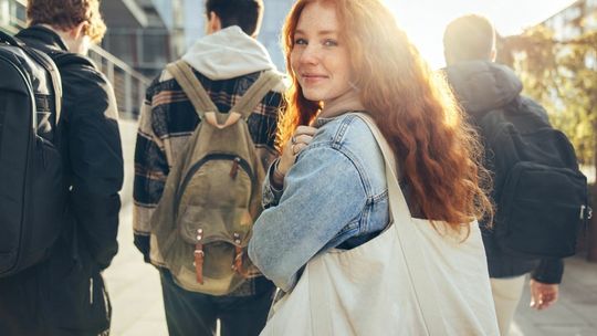 2280 zł co miesiąc dla studenta. Jest jeden warunek