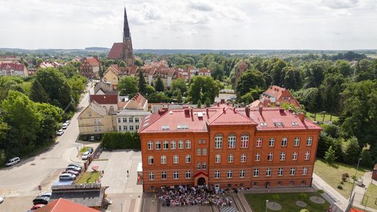 80 lat SP 1 w Chojnie. Wyjątkowy jubileusz "Korczaka" i wielki zjazd absolwentów