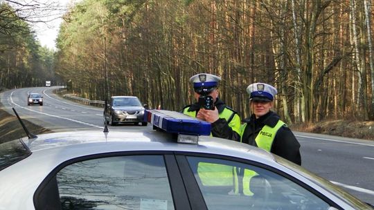 Policjanci protestują i mandatów jest mniej. Mundurowi protestują na kilka sposobów