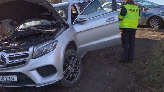 A wpadł na głównej drodze