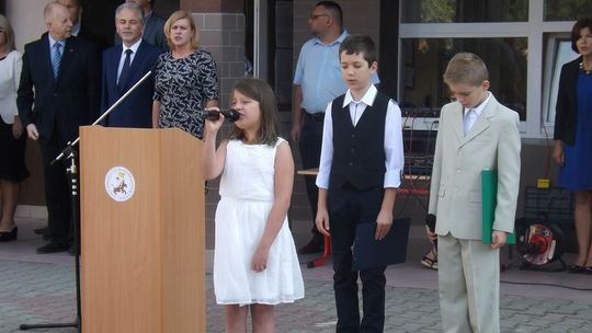 Ach, te okrzyki, te rozmowy...