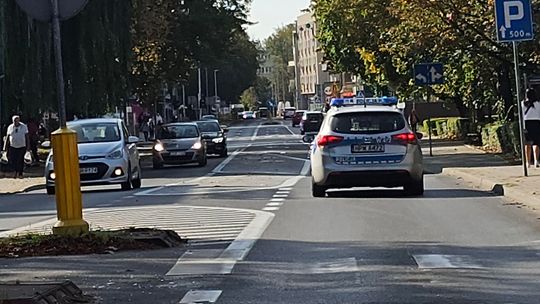 Akcja drogówki od 1 października: Sprawdź oświetlenie auta, bo policjant zatrzyma twój dowód