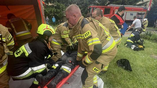 Akcja ratowniczo-gaśnicza na terenie kościoła "Wieża 2025" [FOTORELACJA]