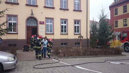 Akcja strażaków w bibliotece