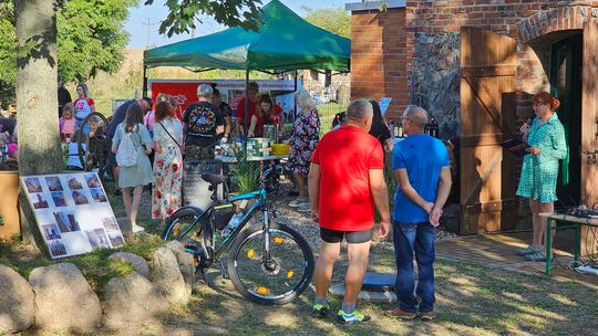 Czarowali nie tylko kolorami, ale i smakami. Integracyjny charakter wydarzenia w tematycznej wiosce [FOTO, WIDEO]