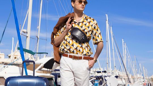 Alternatywa dla plecaka – doradzamy, jaką nerkę męską wybrać Alternatywa dla plecaka – doradzamy, jaką nerkę męską wybrać