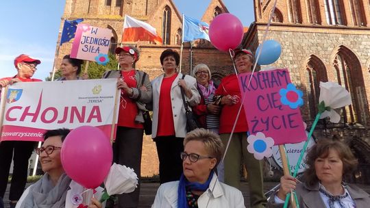 Amazonki przypominają: wczesne wykrycie choroby daje szansę na życie