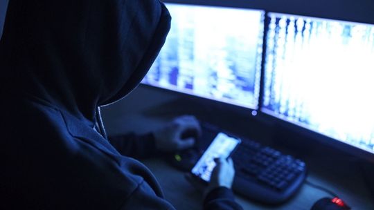 Atak hakerski na skrzynkę Dworczyka. Minister wydał oświadczenie