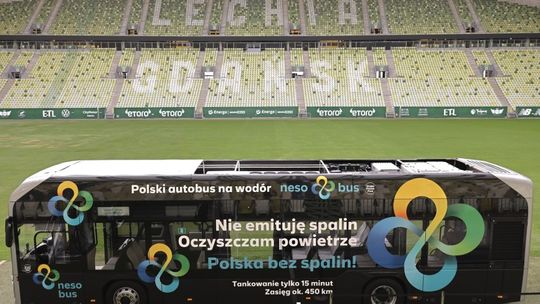 Autobus na wodór wyrusza w trasę Autobus na wodór wyrusza w trasę