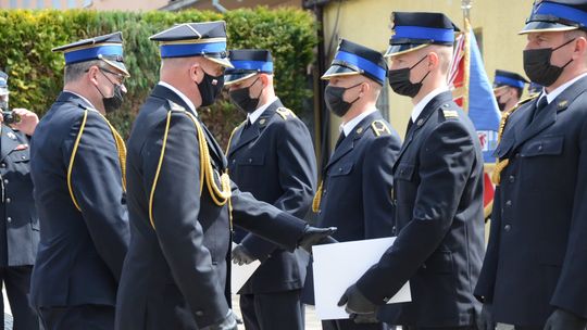 Awanse i odznaczenia naszych strażaków podczas powiatowych obchodów Dnia Strażaka