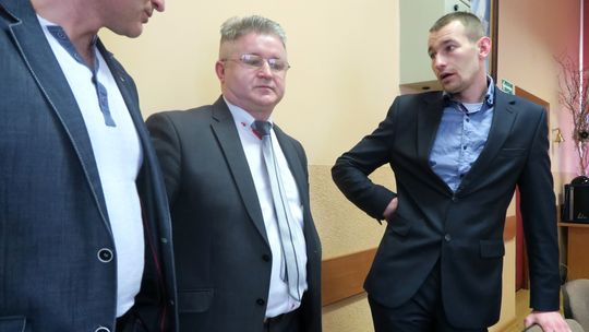 Awantura nie tylko o podatek od środków transportu