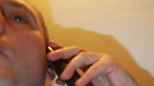 Aż 84 tysiące zł wyłudzili oszuści od emerytki