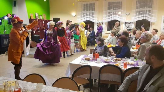 Bawili się do nocy z okazji Dnia Kobiet [FOTO, WIDEO]