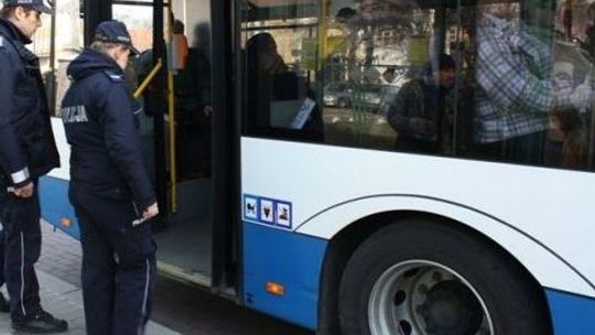 Będą bezpłatne autobusy podczas Wszystkich Świętych