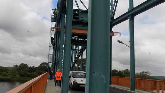 Będą konserwować most