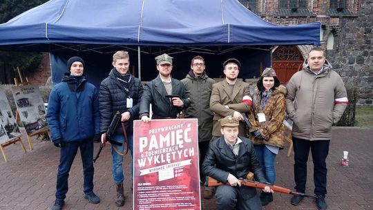 Bedą kwestować w sprawie żołnierzy wyklętych