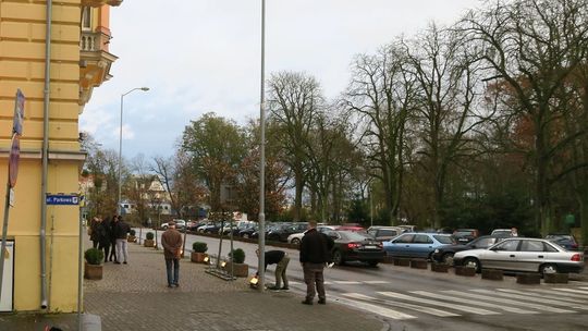 Będą się ewakuować na parking przy parku