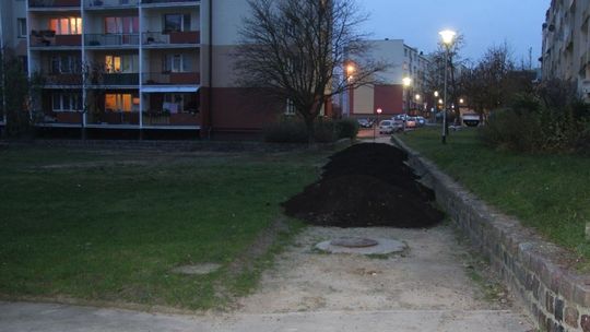 Będzie trawnik zamiast chodnika