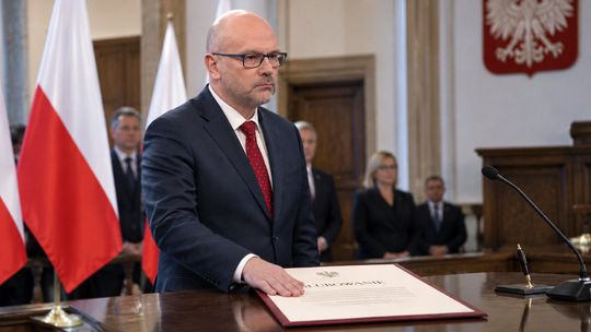 Maciej Berek nie czekał na prezydenta. Złożył ślubowanie w Sejmie