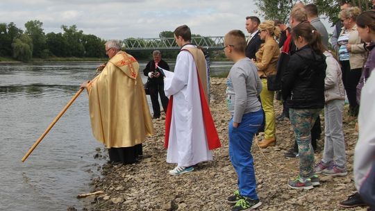 Błogosławieństwo wody, żeby bezpiecznie pływać i się kąpać