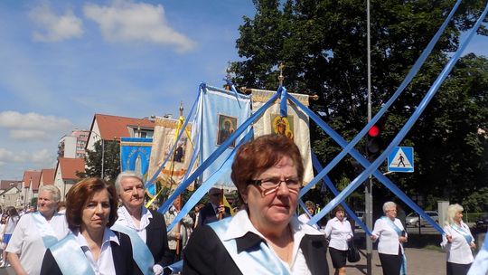 Boże Ciało uczciło w procesji wielu mieszkańców