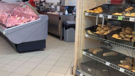 Brud i oszustwa w piekarniach. Brudne maszyny i kłamstwa w etykietach czyli co naprawdę jemy