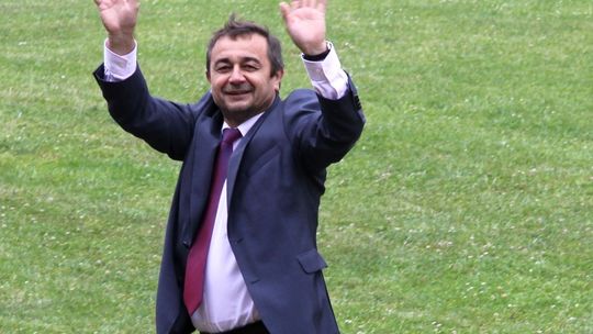 Burmistrz nielegalnie postawił znak i udaje Greka