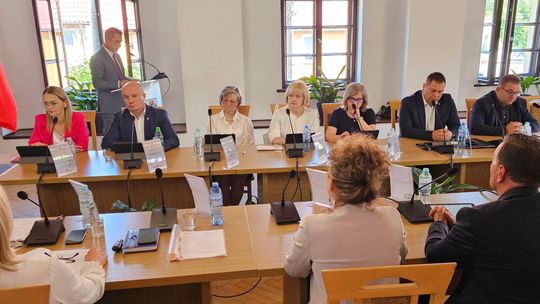 Burmistrz rozdał nagrody i otrzymał absolutorium