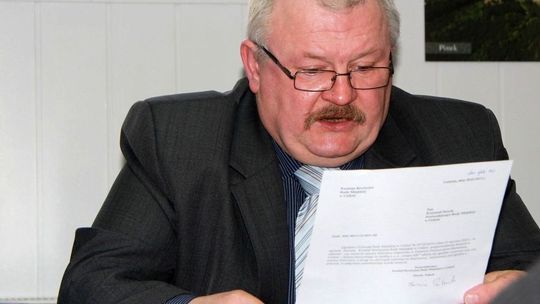 Burmistrz winien - ocenili radni