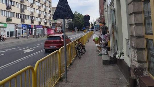 Burmistrz nie zagarnie parkingu w Gryfinie - sprzeciw zarządcy dróg. W centrum bez przejść dla pieszych