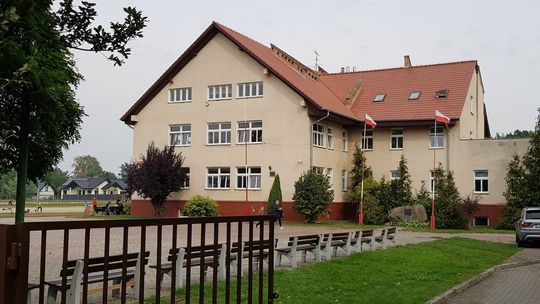 Były opóźnienia, bo zmieniały się ceny dachówki