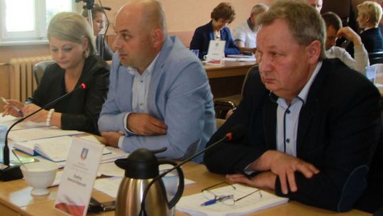 Chcą zdyscyplinować burmistrza