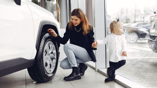 Kto planuje kupić samochód, to niech się spieszy. Będzie tylko drożej