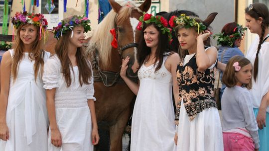 Co będzie się działo podczas nocy świętojańskiej Co będzie się działo podczas nocy świętojańskiej