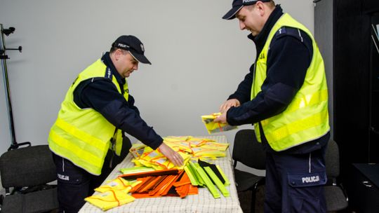 Co podarować dziecku pod choinkę? Policja ma pomysł