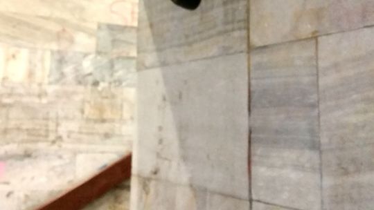 Co śledzą kamery w podziemiu?