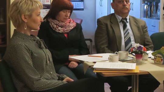 Co z sześciolatkami? Mniej o 7 etatów w szkole