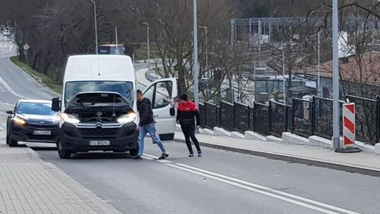 Co za pech! Problemy kuriera