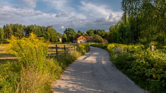 Coraz głębsza przepaść dzieli Polskę A od Polski B