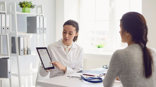 Na marihuanę o ponad połowę recept mniej. Skutki walk z receptomatami