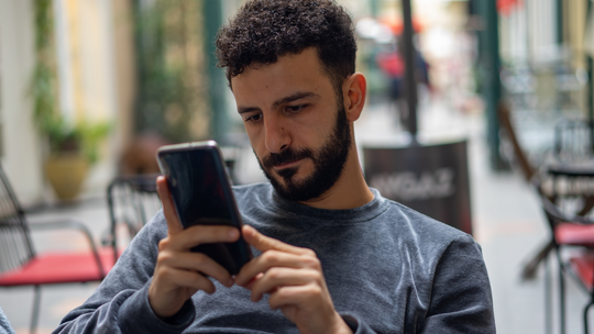 Koniec tzw. oszukańczych połączeń telefonicznych? Operatorzy muszą blokować cyberoszustów