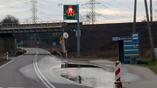 Czy musi tu dojść do wypadku?! - pyta czytelnik