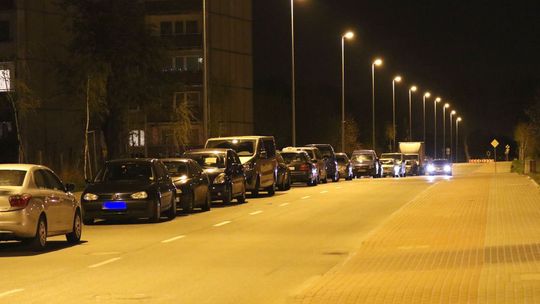 Czy na ulicy Jana Pawła II potrzeba nowych miejsc parkingowych?