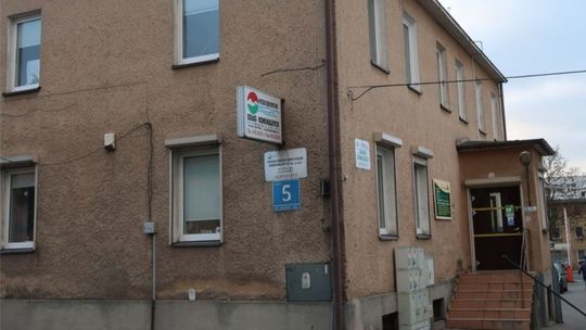 Czy u prezesa PUK stwierdzono koronawirusa? - pytają zaniepokojeni czytelnicy. Mamy odpowiedź