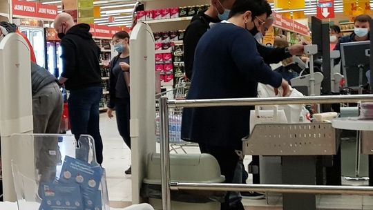 Czy w niedzielę sklepy są otwarte?