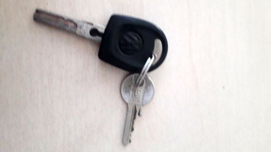 Czyje to klucze do samochodu?
