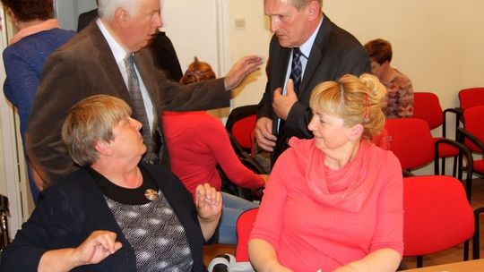 Dali pieniądze na kościoły i nagrody