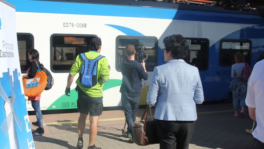 Dla tych co nie wskoczyli do pociągów pod nazwą społeczeństwo i praca